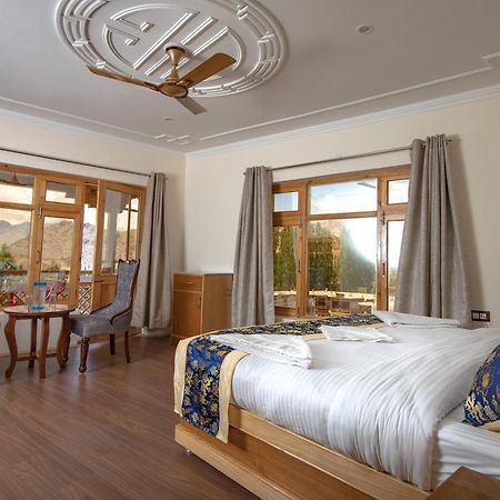 The Nangsay Hotel Лех Екстер'єр фото