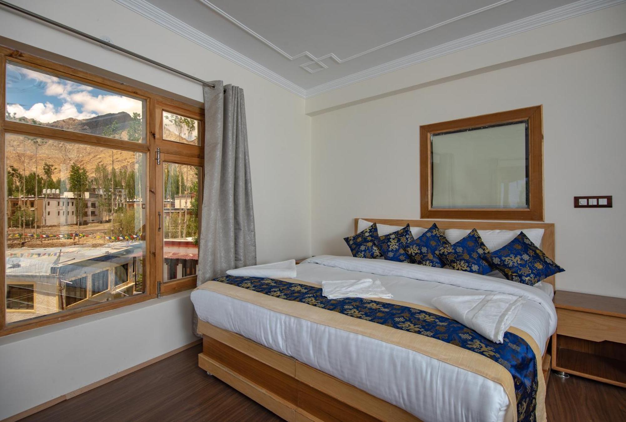 The Nangsay Hotel Лех Екстер'єр фото